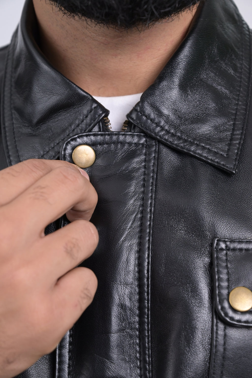 FINEHIDE  BLACK  MULTIPOCKET GENUINE  LEATHER JACKETS FOR MENS