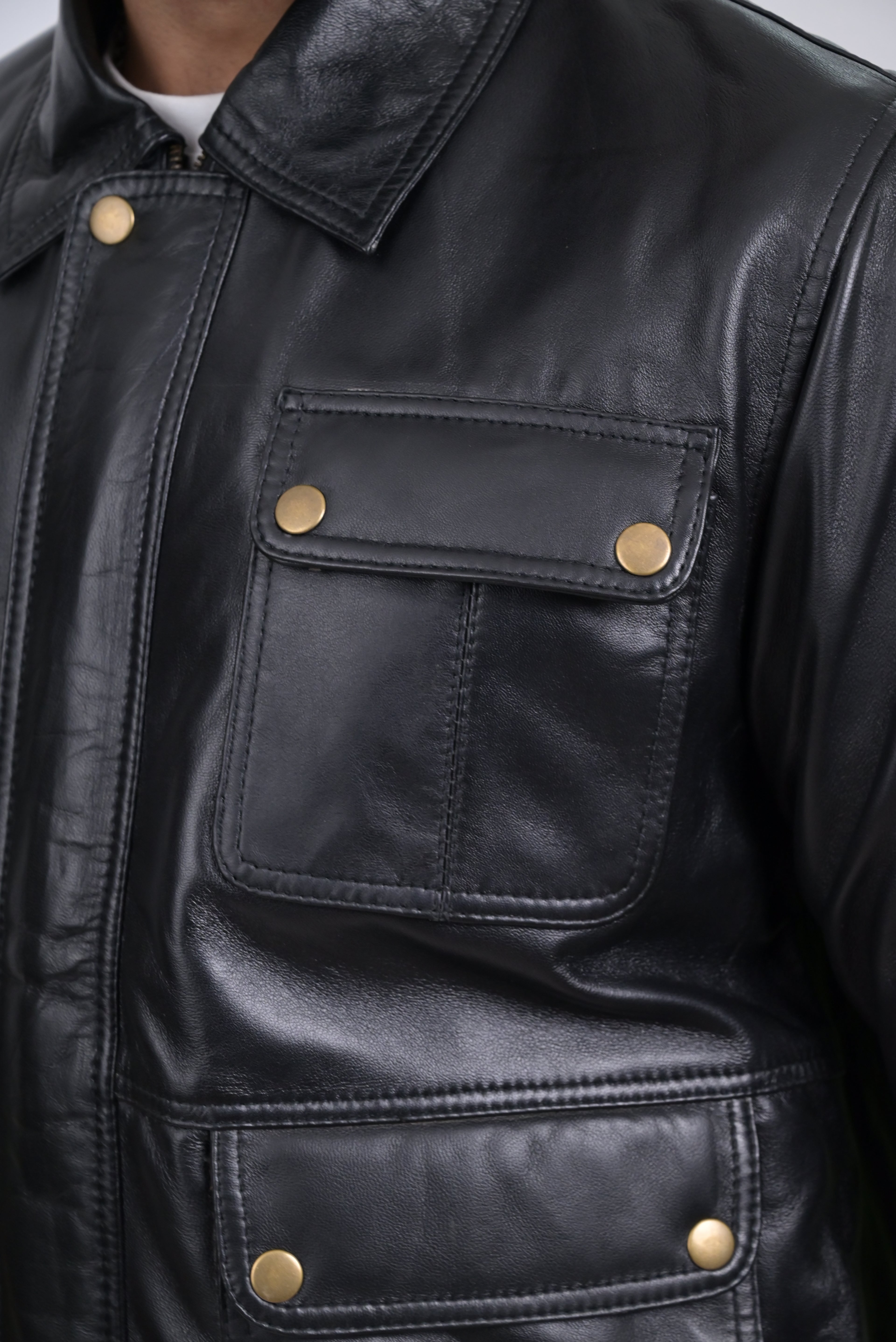 FINEHIDE  BLACK  MULTIPOCKET GENUINE  LEATHER JACKETS FOR MENS