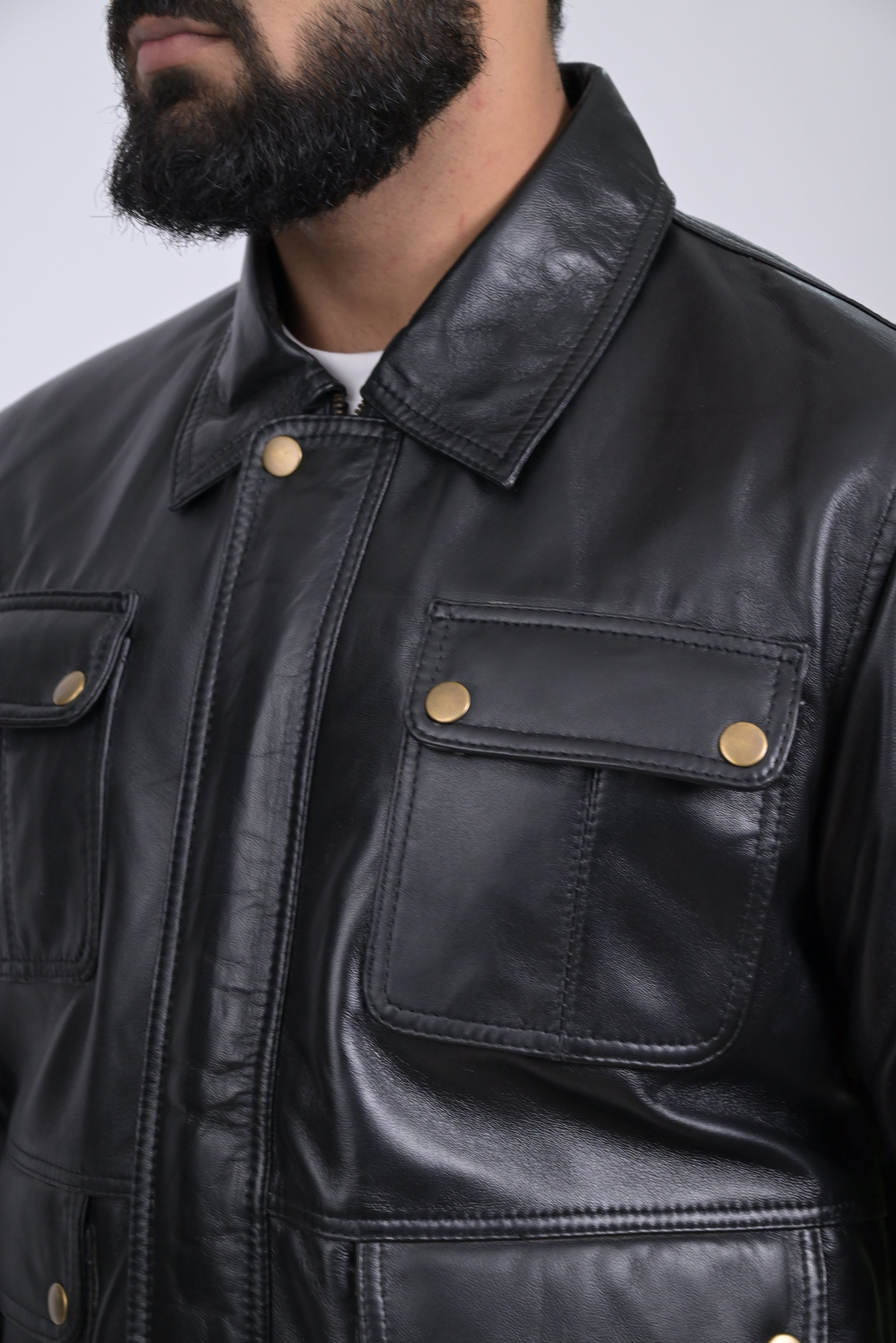 FINEHIDE  BLACK  MULTIPOCKET GENUINE  LEATHER JACKETS FOR MENS